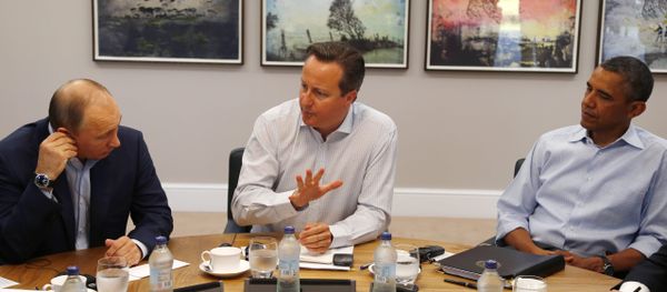 From left, Russian President Vladimir Putin, Britain's Prime Minister David Cameron and US President Barack Obama. - Sputnik International