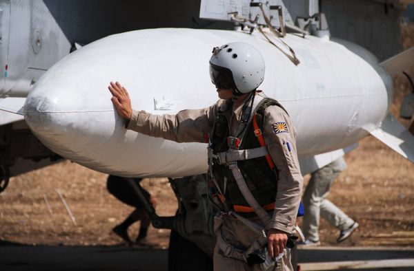 Russian military air group at Khmeimim airbase in Syria Russian military air group at Khmeimim airbase in Syria - Sputnik International
