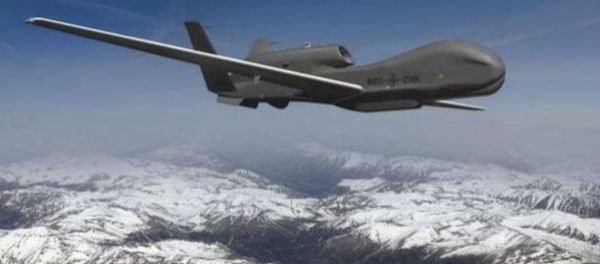The US Air Force plans to replace Lockheed Martin’s infamous U-2 spy plane with Northrop Grumman’s RQ-4 Global Hawk. - Sputnik International