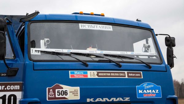 One of the Kamaz trucks used to test the new unmanned truck's sensor equipment. - Sputnik International