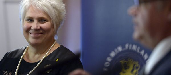 Estonia's Foreign Minister Marina Kaljurand (L) listens while her Finnish counterpart Timo Soini speaks during their joint news conference in Helsinki, Finland, on September 23, 2015 Estonia's Foreign Minister Marina Kaljurand (L) listens while her Finnish counterpart Timo Soini speaks during their joint news conference in Helsinki, Finland, on September 23, 2015 - Sputnik International