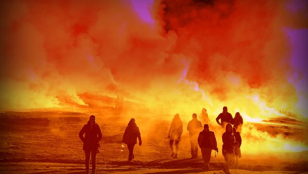 Shocked We’re All Still Here, Doomsday Preacher Goes Back to Square One - Sputnik International