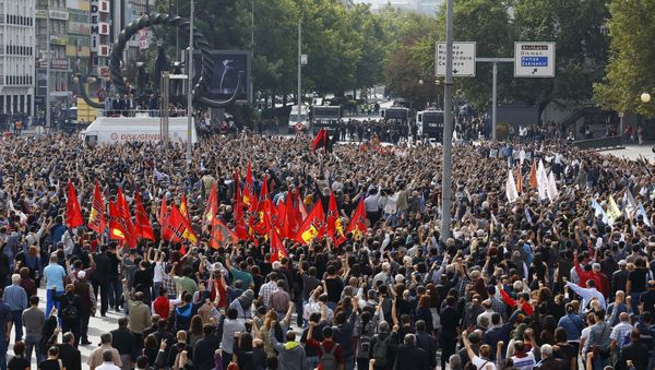 People gather in a square during a commemoration for the victims of Saturday's bomb blasts in the Turkish capital, in Ankara, Turkey - Sputnik International