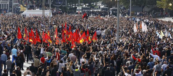 People gather in a square during a commemoration for the victims of Saturday's bomb blasts in the Turkish capital, in Ankara, Turkey People gather in a square during a commemoration for the victims of Saturday's bomb blasts in the Turkish capital, in Ankara, Turkey - Sputnik International