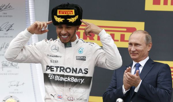 Sochi Grand Prix 2015: Putin, Hot Girls and Exciting F1 Car Racing Sochi Grand Prix 2015: Putin, Hot Girls and Exciting F1 Car Racing - Sputnik International