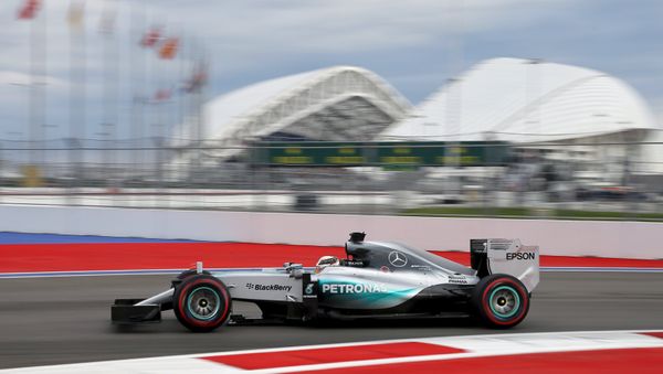 Sochi Grand Prix 2015: Putin, Hot Girls and Exciting F1 Car Racing Sochi Grand Prix 2015: Putin, Hot Girls and Exciting F1 Car Racing - Sputnik International
