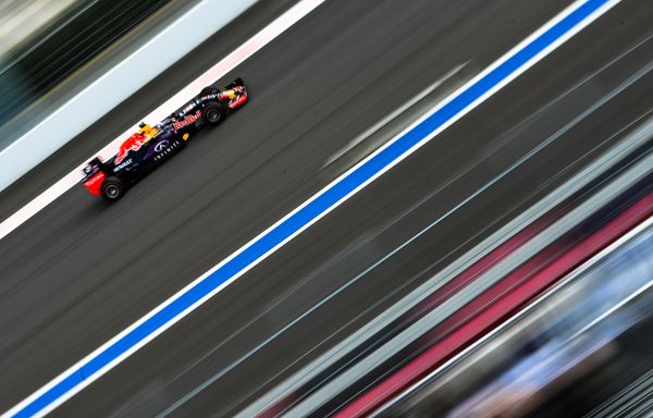 Sochi Grand Prix 2015: Putin, Hot Girls and Exciting F1 Car Racing Sochi Grand Prix 2015: Putin, Hot Girls and Exciting F1 Car Racing - Sputnik International
