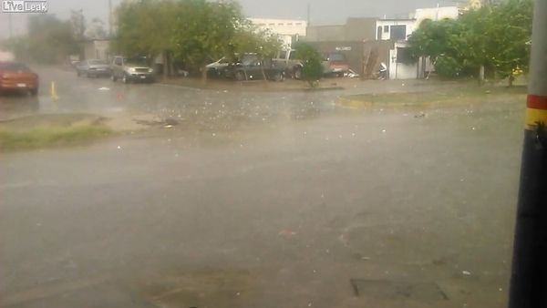 Golf Ball Sized Hail Juarez, Mexico - Sputnik International