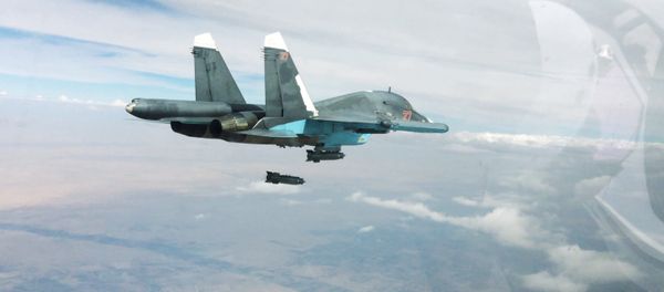 Russian Air Force strikes Islamic State positions in Syria - Sputnik International