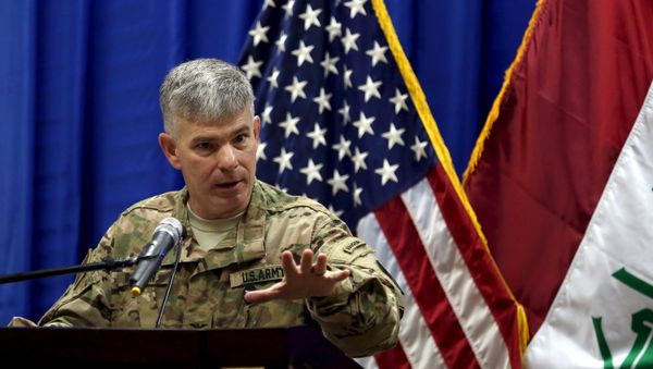 Col. Steve Warren, the new spokesman for the U.S.-led coalition in Iraq, speaks to reporters during a news conference at the U.S. Embassy in the heavily fortified Green Zone in Baghdad, Iraq, October 1, 2015 - Sputnik International
