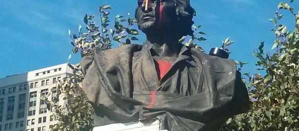 Someone's not that excited to celebrate Columbus day Someone's not that excited to celebrate Columbus day - Sputnik International