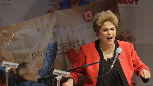 Brazil's President Dilma Rousseff addresses the Central Workers Union annual convention in Sao Paulo, Brazil, Tuesday, Oct. 13, 2015 Brazil's President Dilma Rousseff addresses the Central Workers Union annual convention in Sao Paulo, Brazil, Tuesday, Oct. 13, 2015 - Sputnik International