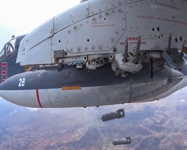 Death From Above! Russian Air Force Smashes ISIL Forces in Syria - Sputnik International