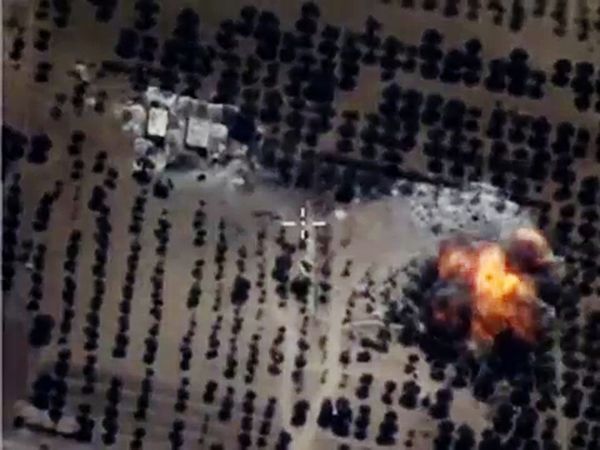 Death From Above! Russian Air Force Smashes ISIL Forces in Syria - Sputnik International
