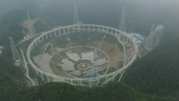World's Largest Radio Telescope under Construction in SW China - Sputnik International