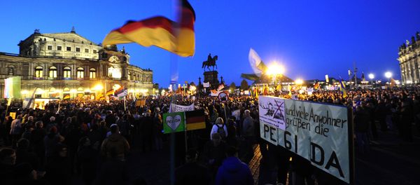 Supporters of the PEGIDA movement. - Sputnik International