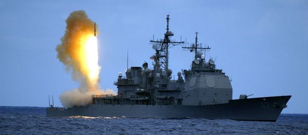 US Navy handout shows a Standard Missile Three (SM-3) being launched from the guided missile cruiser USS Shiloh - Sputnik International