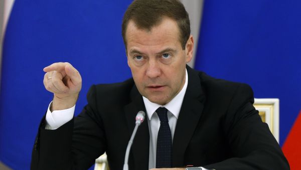 Russian Prime Minister Dmitry Medvedev chairs 29th meeting of Consultative Council on Foreign Investment in Russia - Sputnik International
