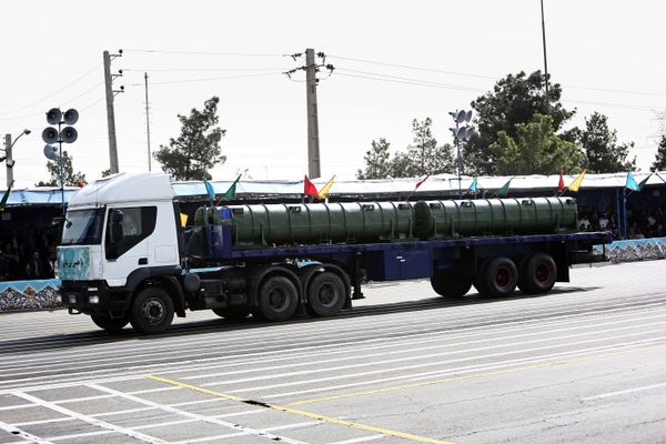 An Iranian military truck carries a Bavar-373 air defence missile system during the Army Day parade in Tehran on April 18, 2015 - Sputnik International