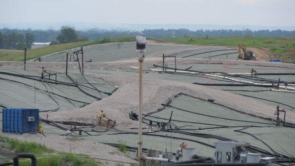 The West Lake Landfill in Bridgeton, Missouri, pictured in July 2014 - Sputnik International