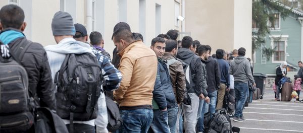 Asylum seekers arrive at a refugee reception centre in the northern town of Tornio, Finland September 25, 2015 Asylum seekers arrive at a refugee reception centre in the northern town of Tornio, Finland September 25, 2015 - Sputnik International