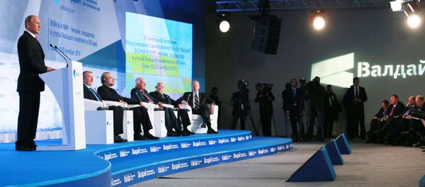 Russian President V. Putin took part in session of the International debating club Valday - Sputnik International