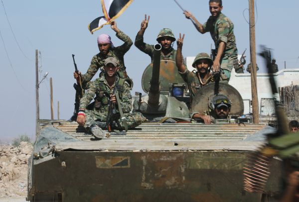 City of Atshan liberated by Syrian army with support of Russian aviation City of Atshan liberated by Syrian army with support of Russian aviation - Sputnik International