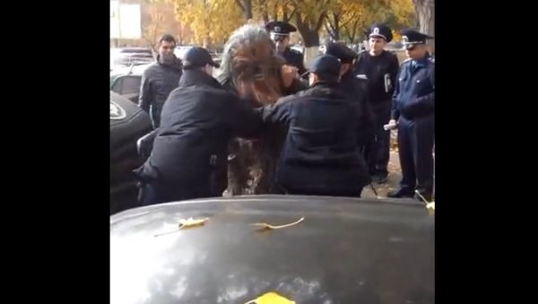 Chewbacca was detained by patrol force - Sputnik International