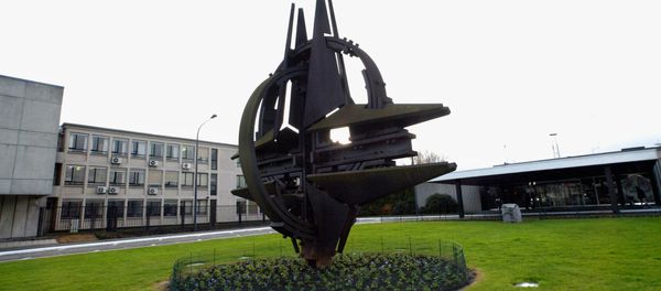 General view of the main entrance of the NATO headquarters in Brussels - Sputnik International