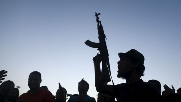 People take part in a protest against candidates for a national unity government proposed by U.N. envoy for Libya Bernardino Leon, in Benghazi, Libya October 9, 2015. - Sputnik International