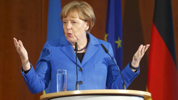 German Chancellor Angela Merkel addresses a Ukrainian-German economic conference in Berlin, Germany, October 23, 2015. German Chancellor Angela Merkel addresses a Ukrainian-German economic conference in Berlin, Germany, October 23, 2015. - Sputnik International