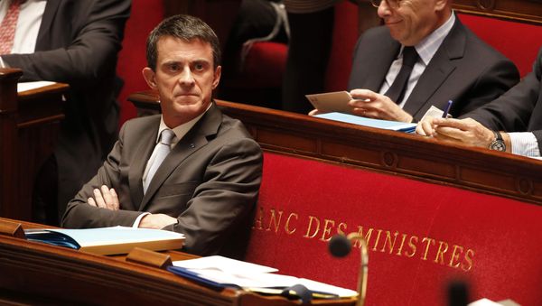 French Prime Minister Manuel Valls attends the questions to the government session at the National Assembly in Paris, France, October 28, 2015 French Prime Minister Manuel Valls attends the questions to the government session at the National Assembly in Paris, France, October 28, 2015 - Sputnik International