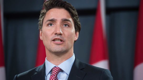 Canadian Liberal Party leader Justin Trudeau speaks at a press conference in Ottawa on October 20, 2015 after winning the general elections - Sputnik International
