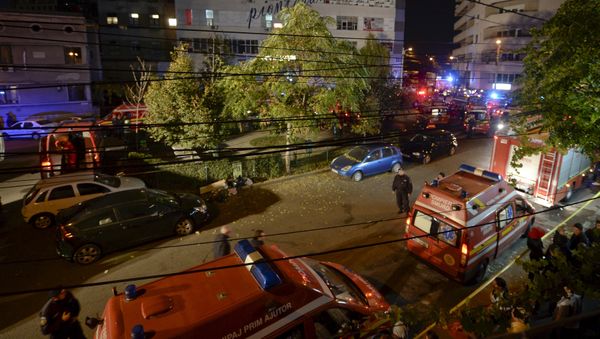 Emergency services work outside a nightclub in Bucharest, Romania October 31, 2015 Emergency services work outside a nightclub in Bucharest, Romania October 31, 2015 - Sputnik International