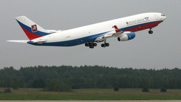 Il-96-400T cargo aircraft - Sputnik International