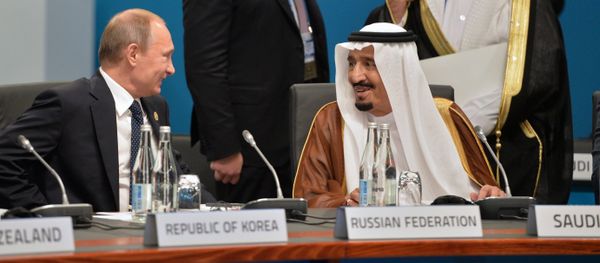 Russian President Vladimir Putin and Saudi King Salman bin Abdulaziz al-Saud (file) Russian President Vladimir Putin and Saudi King Salman bin Abdulaziz al-Saud (file) - Sputnik International