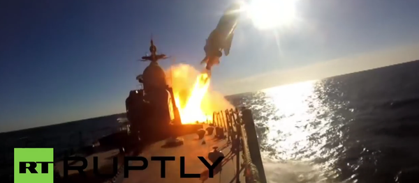 Russia: Latest addition to the Baltic Fleet stages missile test - Sputnik International
