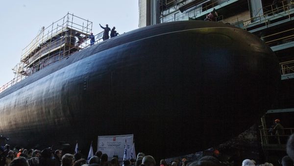 Launching the submarine Krasnodar in St. Petersburg - Sputnik International