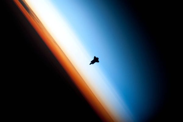  ‘Black Knight Satellite UFO’ Seen Zooming Over Earth in NASA Images Fuels Conspiracy Theories - Sputnik International