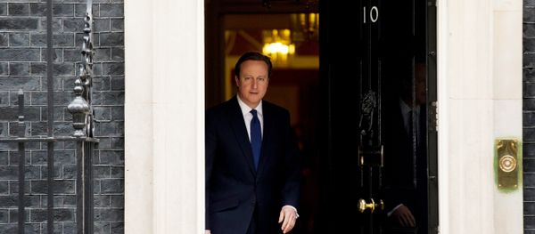 British Prime Minister David Cameron leaves 10 Downing Street in London. - Sputnik International