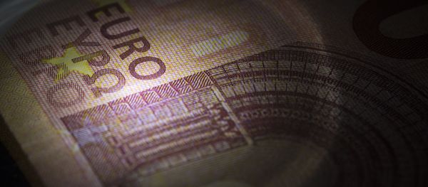 A picture taken on July 6, 2015 in Paris show 10-euro banknotes. A picture taken on July 6, 2015 in Paris show 10-euro banknotes. - Sputnik International