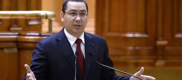 Romanian Prime Minister Victor Ponta addresses Parliament before a non-confidence vote in Bucharest, Romania in this September 29, 2015 file photo. Romanian Prime Minister Victor Ponta addresses Parliament before a non-confidence vote in Bucharest, Romania in this September 29, 2015 file photo. - Sputnik International