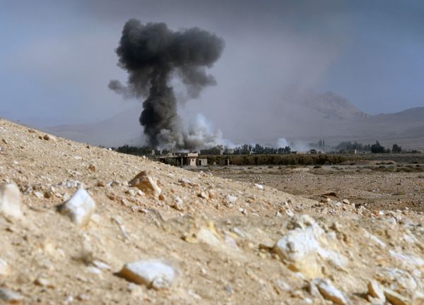 Fighting in Ruins for the Future: Syrian Soldiers on the Battlefield in Palmyra Fighting in Ruins for the Future: Syrian Soldiers on the Battlefield in Palmyra - Sputnik International