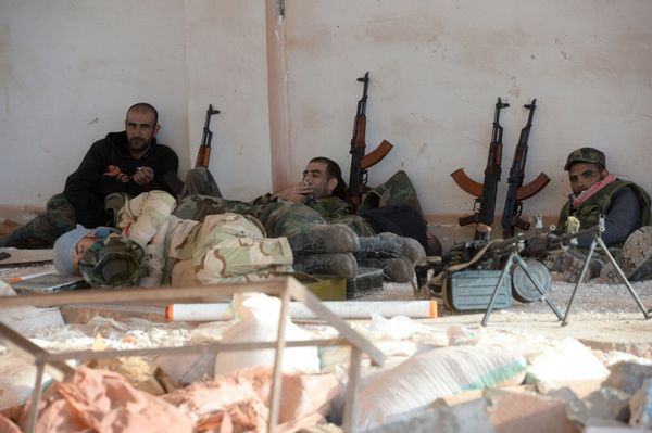 Fighting in Ruins for the Future: Syrian Soldiers on the Battlefield in Palmyra Fighting in Ruins for the Future: Syrian Soldiers on the Battlefield in Palmyra - Sputnik International
