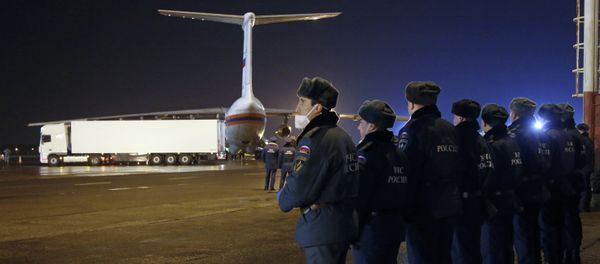 Russian EMERCOM aircraft delivers bodies of Airbus A321 crash victims to St. Petersburg Russian EMERCOM aircraft delivers bodies of Airbus A321 crash victims to St. Petersburg - Sputnik International