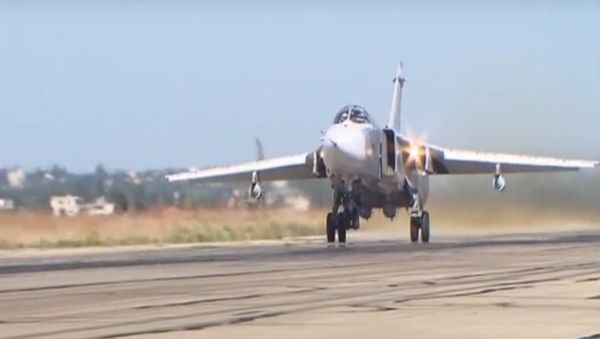 Su-24M Take Off From Hmeymim Airbase - Sputnik International