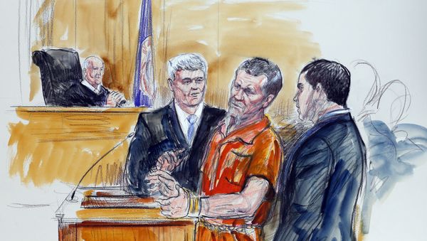 In this Friday Nov. 7, 2014 file artist rendering, Irek Hamidullin, front center, his attorney Robert Wagner, front left, and interpreter Ihab Samra, front right, appear in federal court as judge Henry Hudson, left, listens in Richmond, Va. - Sputnik International
