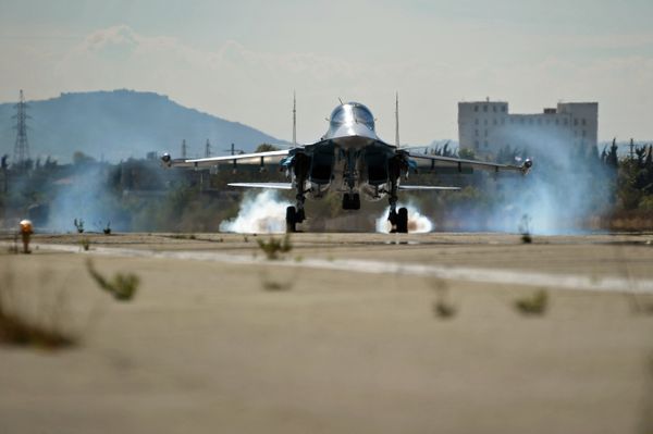 A multifunctional fighter-bomber Su-34 of the Russian Aerospace Forces lands at Hemeimeem air base in Syria A multifunctional fighter-bomber Su-34 of the Russian Aerospace Forces lands at Hemeimeem air base in Syria - Sputnik International