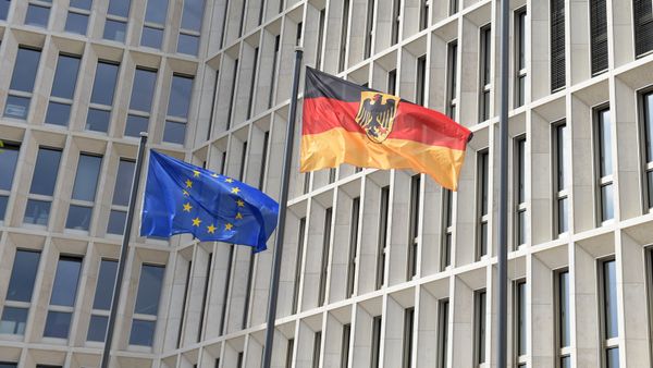 The German (R) and the European flag fly in the wind outside the new Federal Ministry of the Interior building in Berlin on April 26, 2015 The German (R) and the European flag fly in the wind outside the new Federal Ministry of the Interior building in Berlin on April 26, 2015 - Sputnik International