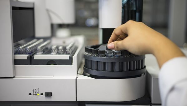 A lab technician checks samples to be tested for doping A lab technician checks samples to be tested for doping - Sputnik International